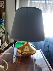 Lampada dorata vintage