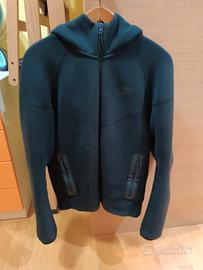 felpa Nike tech 