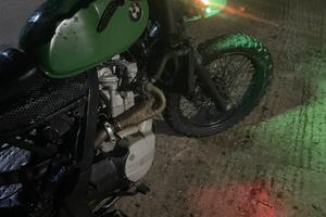 bmwf650,trasformata scrambler