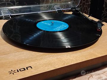 ION Classic LP Piatto Manuale Trazione Cinghia USB