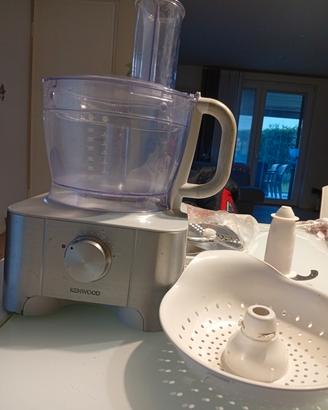 Robot Kenwood multipro