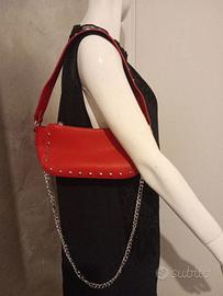 Borsa Bershka colore rosso con tracolla