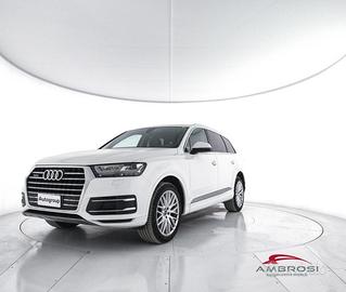AUDI Q7 3.0 TDI 218 CV ultra quattro tiptronic B