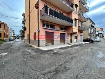 Locale Commerciale - Corigliano-Rossano