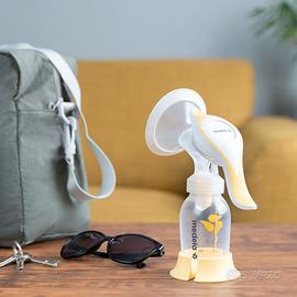 Medela Tiralatte manuale Harmony tecnologia Flex