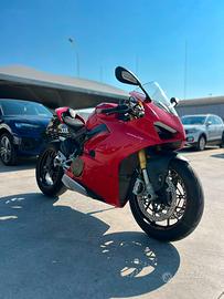 DUCATI PANIGALE V4S