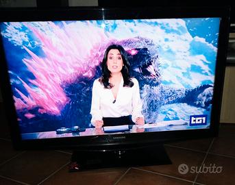 TV LCD Samsung 46" perfetto stato