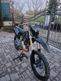 Yz 125 cross