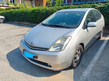 Prius seconda serie 2004