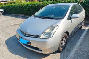 Prius seconda serie 2004