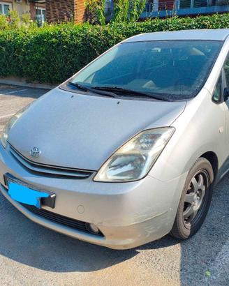 Prius seconda serie 2004