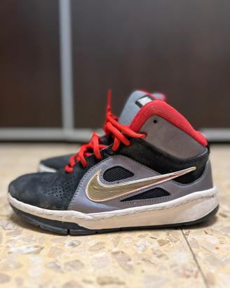 Nike – Sneakers sportive nere 37,5
