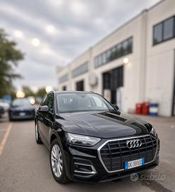 Audi Q5 35 TDI Busines S Tronic Mild Hybrid