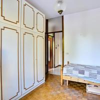 GRANDE ARMADIO DA CAMERA