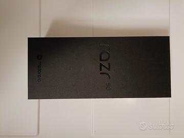 Motorola Razr 50. Versione 8/256GB