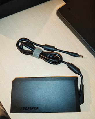 Alimentatore per Portatile Lenovo 230w