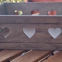 Cassetta in Legno Shabby Chic con Cuori Traforati