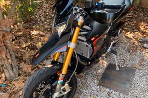 Aprilia Dorsoduro 750