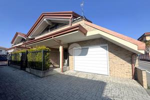 PORZIONE DI BIFAMILIARE A SEVESO