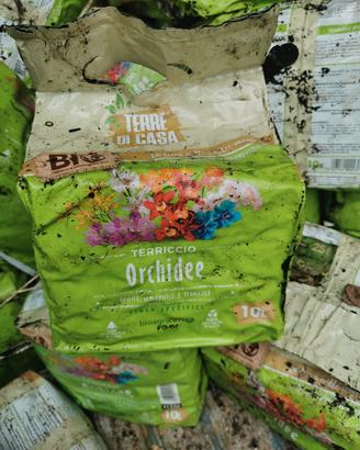 10 sacchetti terriccio orchidee bio  10 L 