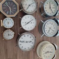 Nove sveglie vintage, per collezionisti