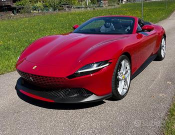 FERRARI Roma Spider / Pelle Carta da zucchero /