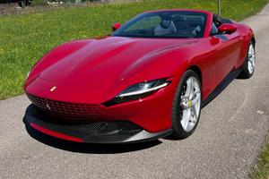 FERRARI Roma Spider / Pelle Carta da zucchero /