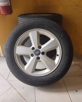 Gomme estive complete 215/60 R16