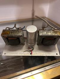 Trasformatori con condendensatore