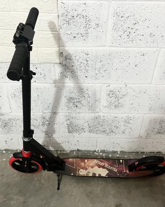 Monopattino besrey scooter per ragazzi / adulti