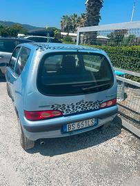 Fiat 600 1.1 con aria condizionata