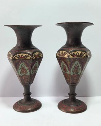 Coppia di vasi bronzo smaltato "cloisonné" indiani