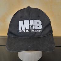 Berretto men in black