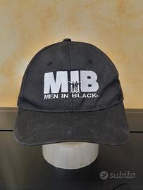 Berretto men in black