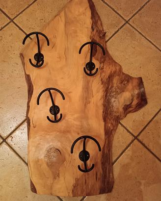 Appendiabiti da parete in legno