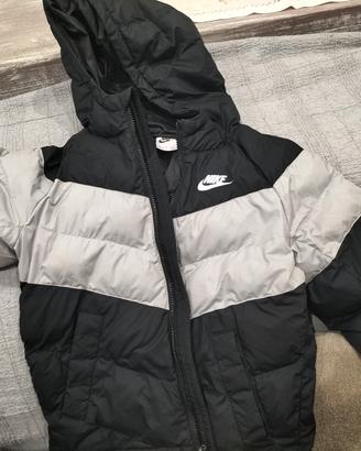 piumino Nike 