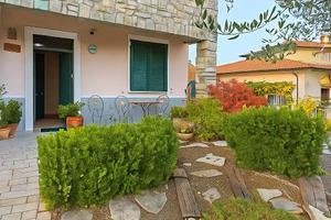 Villetta a schiera di 130 m² con 5 locali e box au