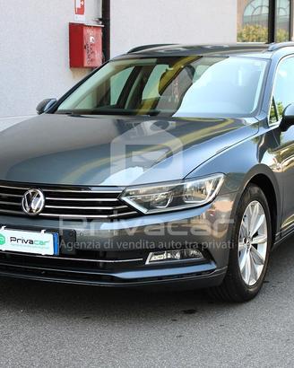 VOLKSWAGEN Passat Variant 2.0 TDI DSG Business Blu