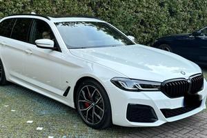 BMW 520 touring xdrive - maggio 2024