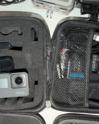 Go pro hero5 più accessori
