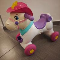 cavalluccio a dondolo 