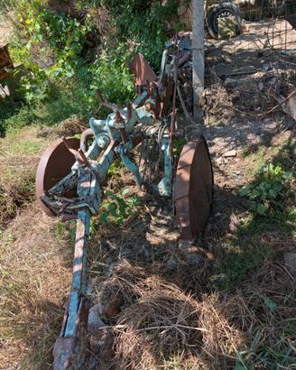 aratro agricolo 