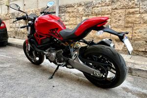 Ducati Monster 821