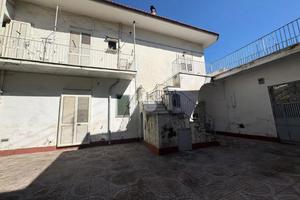 PALAZZINA A CASANDRINO