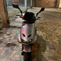 Aprilia 150 SR