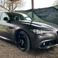 cerchi  18  alfa romeo