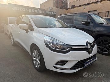 Renault Clio TCe 12V 90 CV GPL 5 porte Moschino In