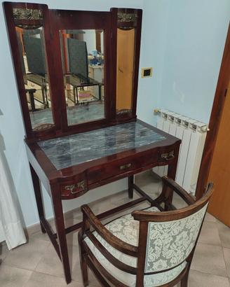 Consolle trucco vintage con sedia 