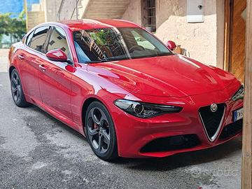 Giulia 2.2 diesel 180cv solo 86.000 km