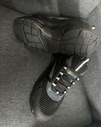 Dior b22